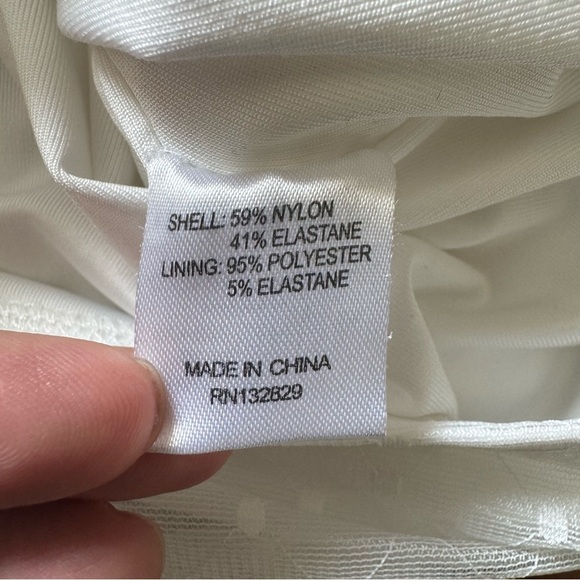 Camila Coelho Eva Off-Shoulder White Mini Dress Lace Mesh Ruffle size Small - Picture 10 of 11